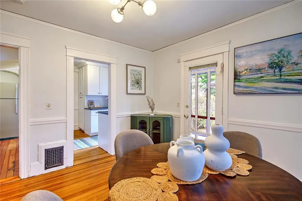 15 Firglade Avenue Providence RI 02906