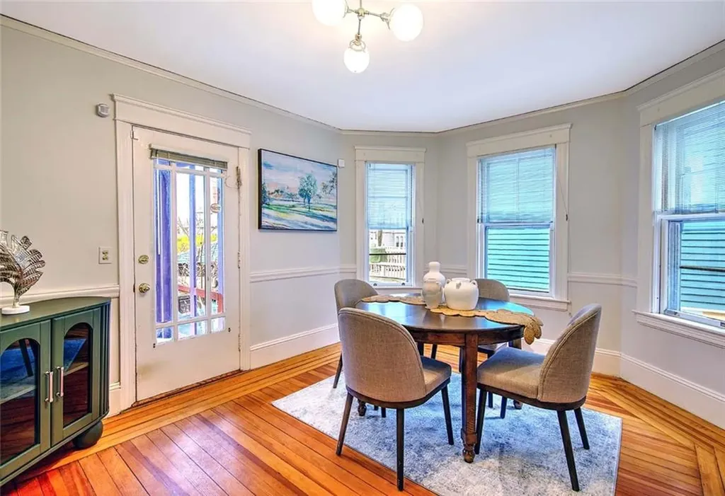 15 Firglade Avenue Providence RI 02906