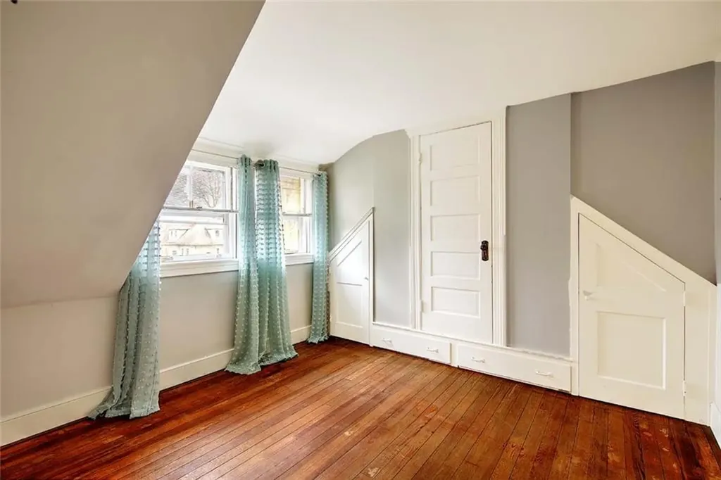 15 Firglade Avenue Providence RI 02906