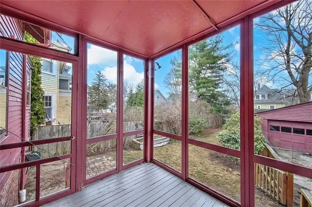 15 Firglade Avenue Providence RI 02906