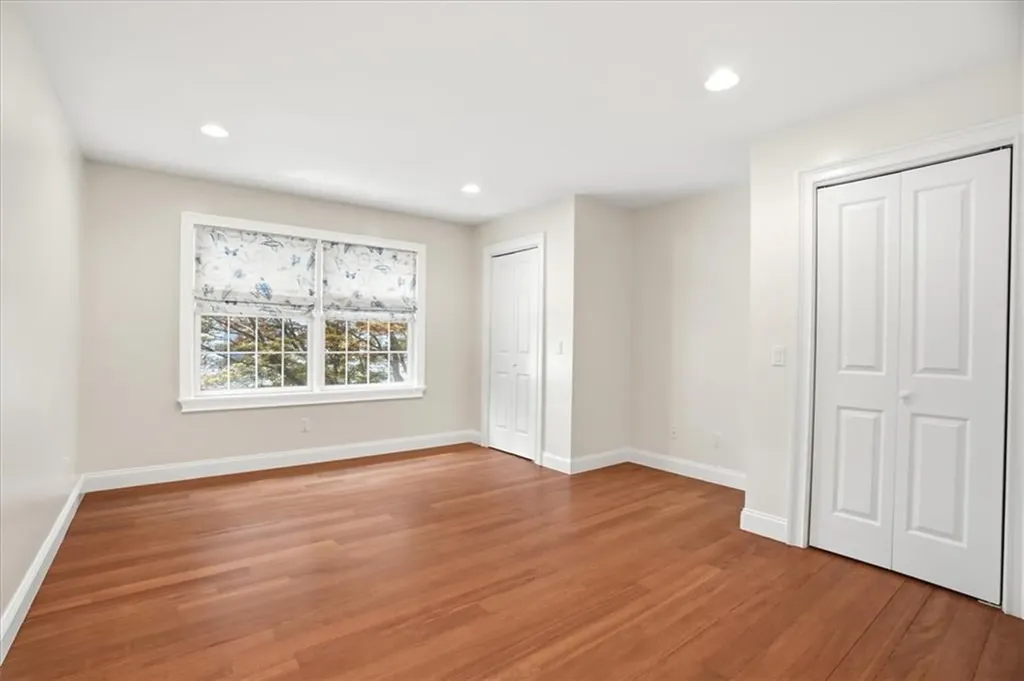 32 Mount Avenue Providence RI 02906