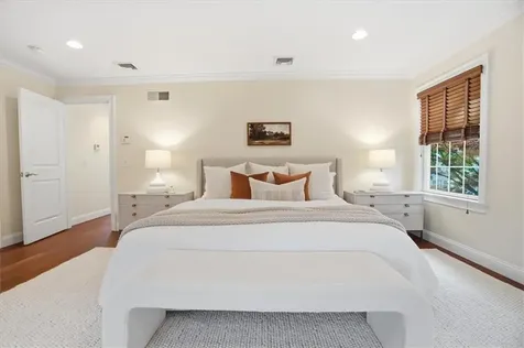32 Mount Avenue Providence RI 02906
