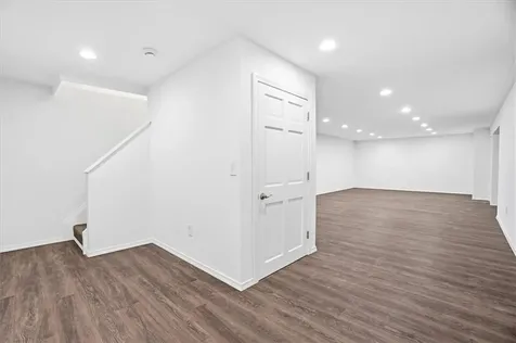 32 Mount Avenue Providence RI 02906