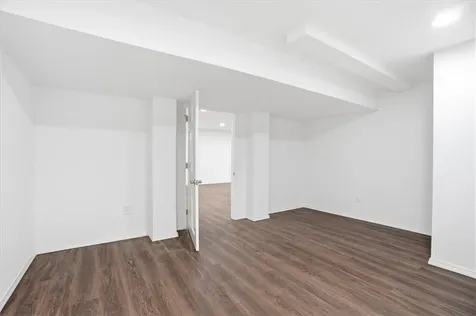 32 Mount Avenue Providence RI 02906