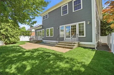 32 Mount Avenue Providence RI 02906