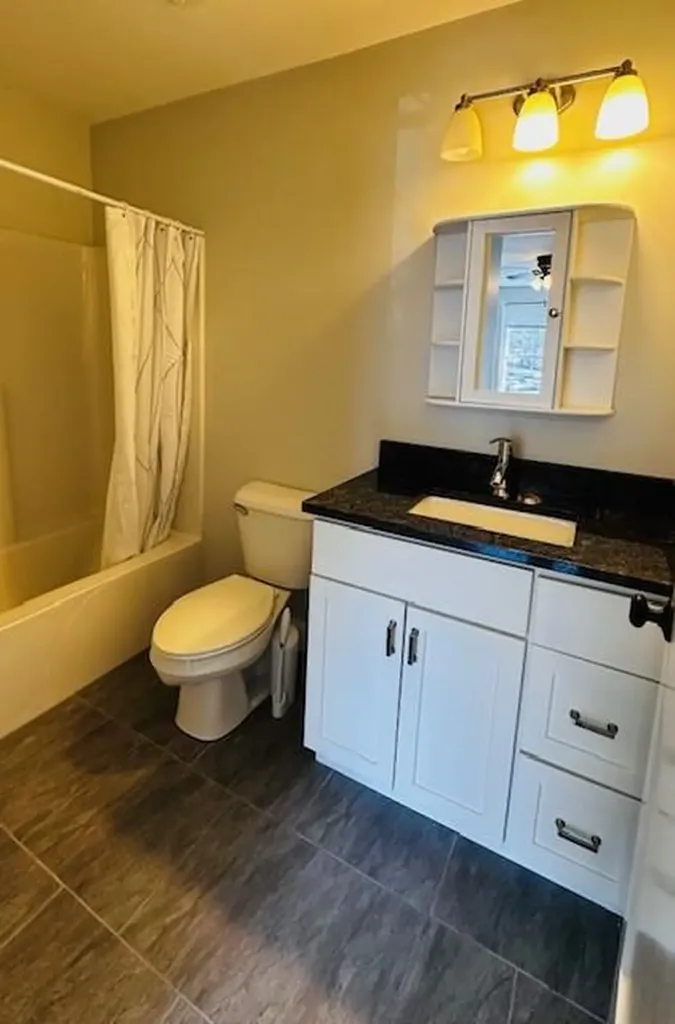 3800 Post Road Warwick RI 02886