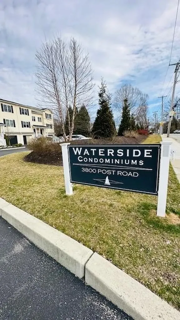 3800 Post Road Warwick RI 02886