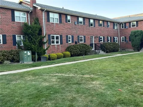 70 Carroll Avenue Newport RI 02840