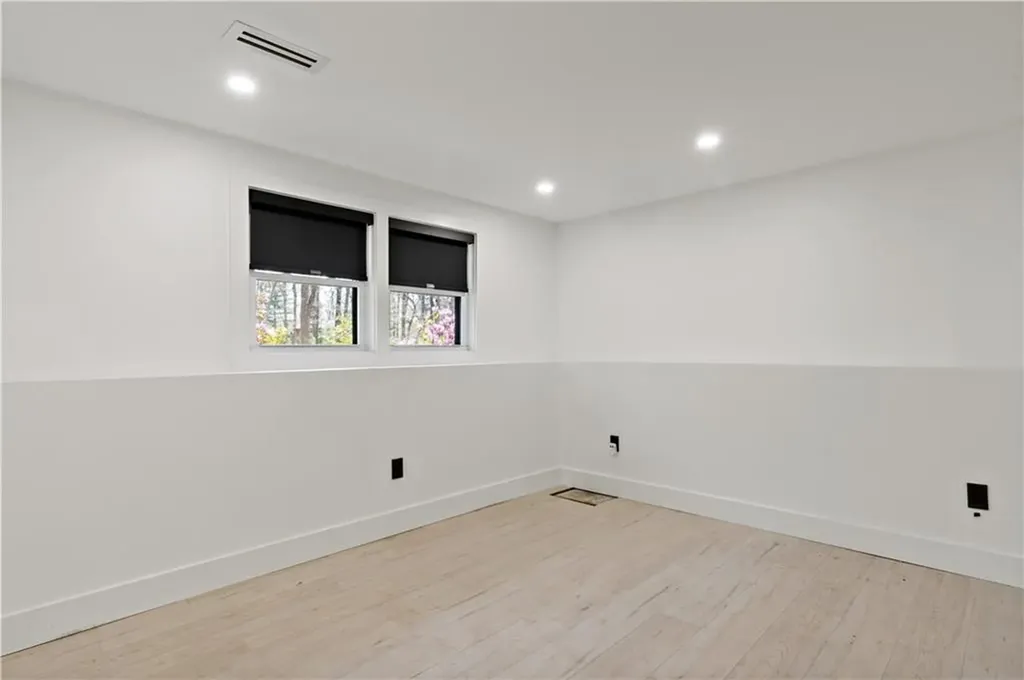 433 Gravelly Hill Road South Kingstown RI 02879