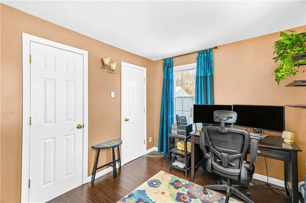 546 River Road Lincoln RI 02865