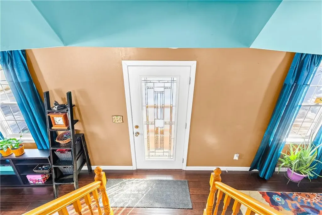 546 River Road Lincoln RI 02865