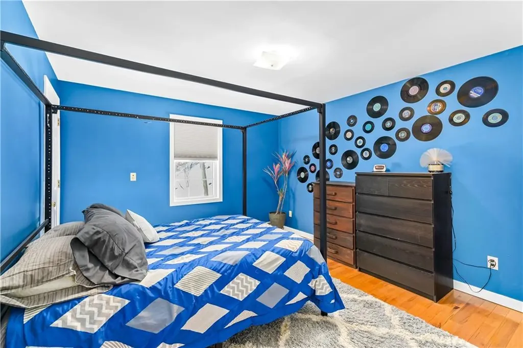 546 River Road Lincoln RI 02865