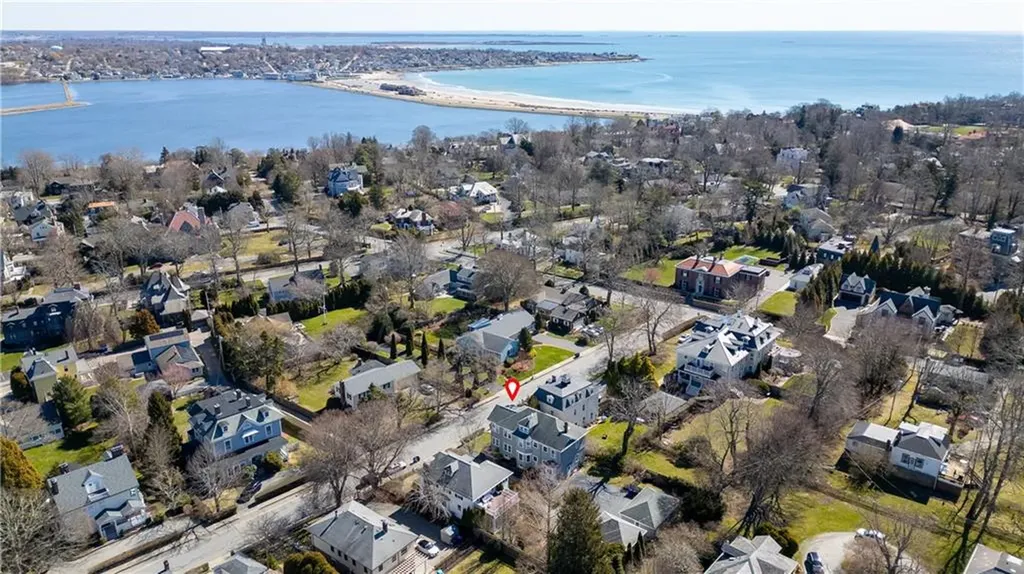 75 Ayrault Street Newport RI 02840