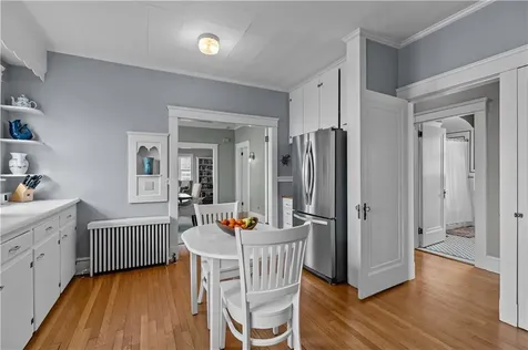 75 Ayrault Street Newport RI 02840