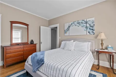 75 Ayrault Street Newport RI 02840