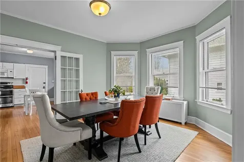 75 Ayrault Street Newport RI 02840