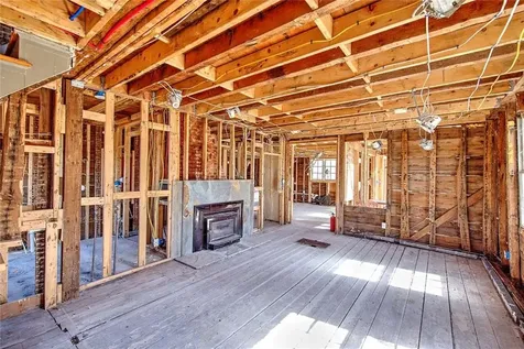 408 Hix Bridge Road Westport MA 02790