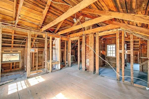 408 Hix Bridge Road Westport MA 02790