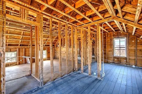 408 Hix Bridge Road Westport MA 02790