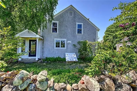 408 Hix Bridge Road Westport MA 02790