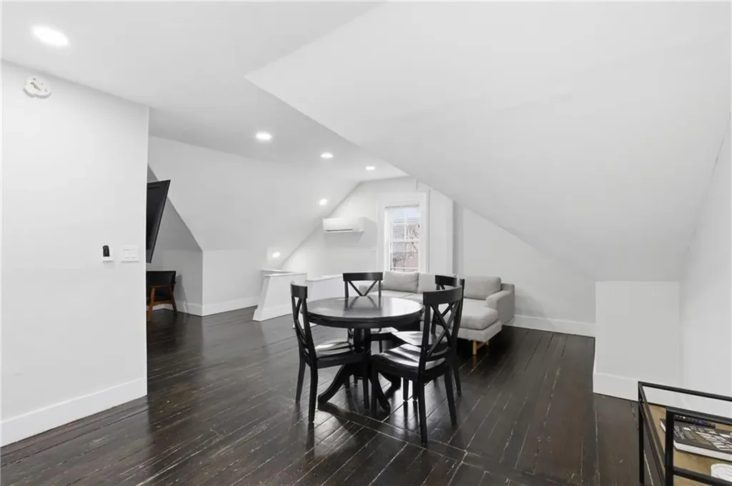 40 Sycamore Street Providence RI 02909