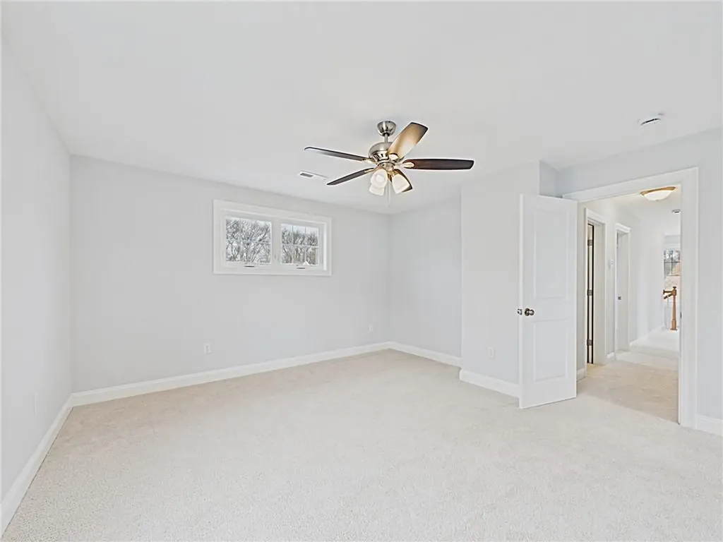 54 Vespia Lane South Kingstown RI 02879