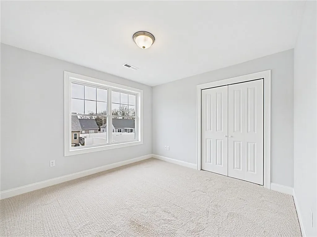 54 Vespia Lane South Kingstown RI 02879