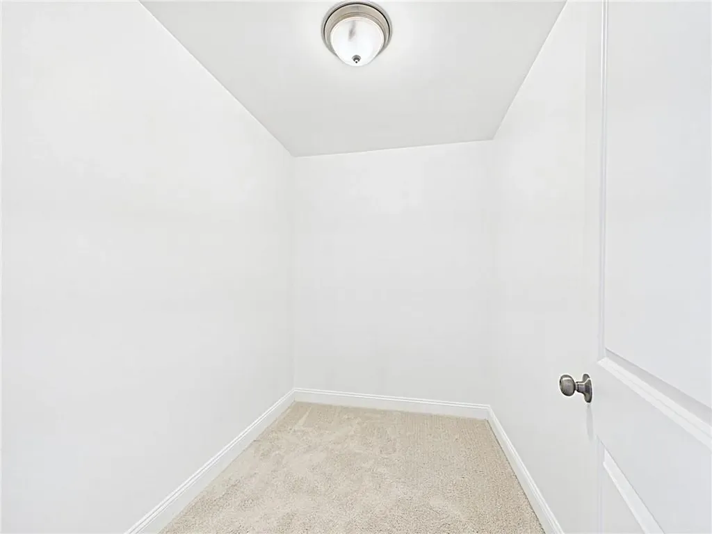 54 Vespia Lane South Kingstown RI 02879