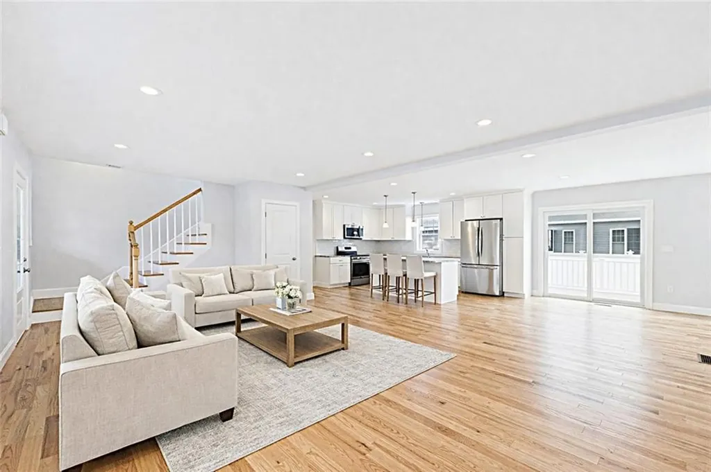 54 Vespia Lane South Kingstown RI 02879