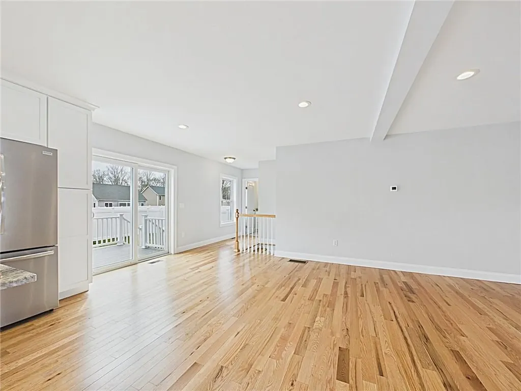 54 Vespia Lane South Kingstown RI 02879