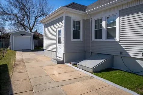 60 Dorman Avenue North Providence RI 02904