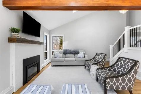 14 South Trail Narragansett RI 02882
