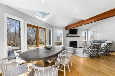 14 South Trail Narragansett RI 02882
