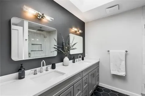 14 South Trail Narragansett RI 02882