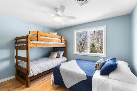 14 South Trail Narragansett RI 02882