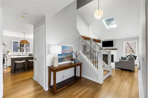 14 South Trail Narragansett RI 02882
