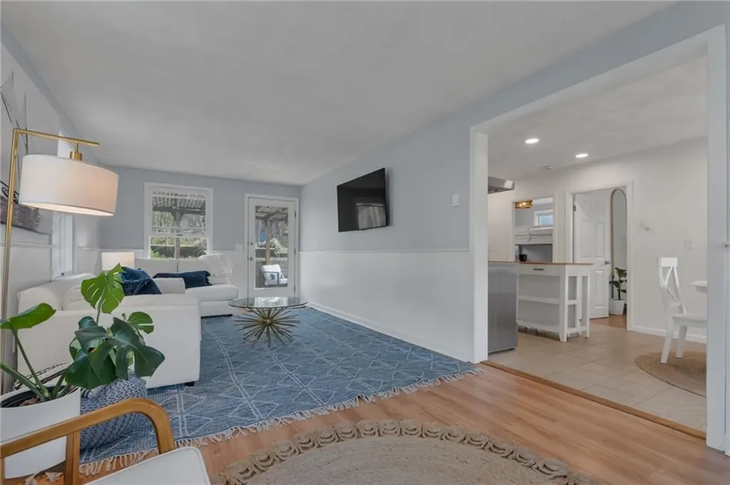 63 Buoy Street Jamestown RI 02835