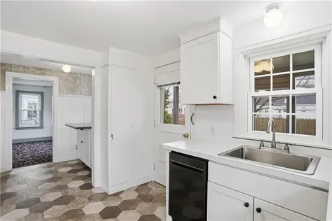 251 West Shore Road Warwick RI 02889