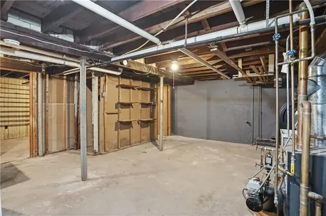 251 West Shore Road Warwick RI 02889