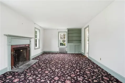 251 West Shore Road Warwick RI 02889