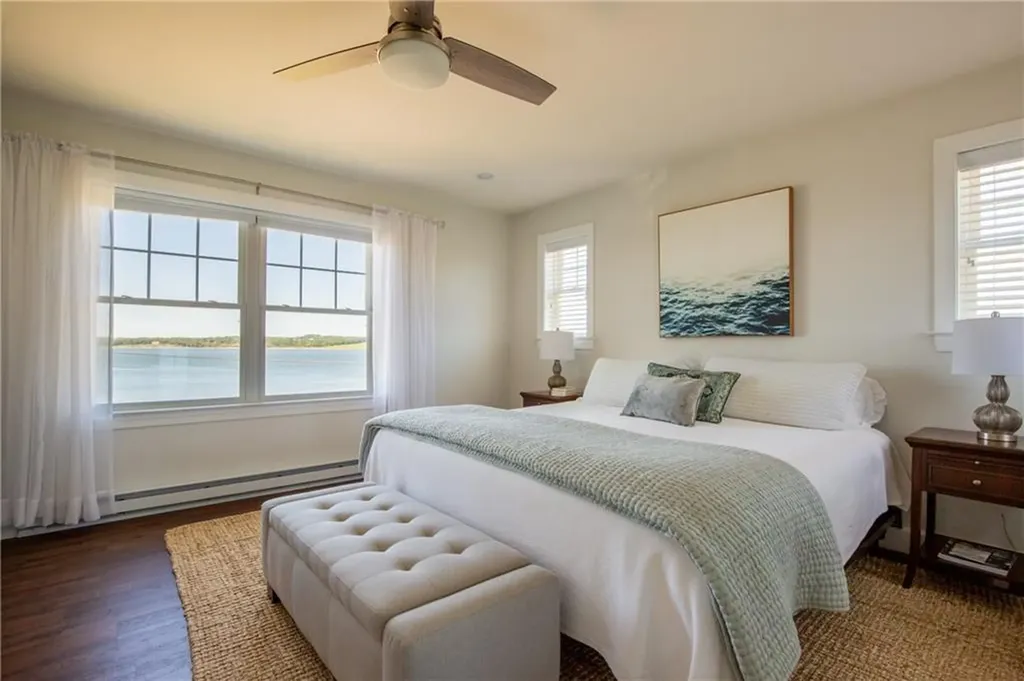 292 High Hill Road Tiverton RI 02842
