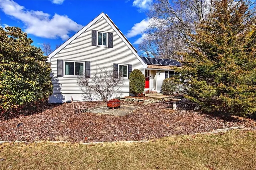 121 Jenckes Hill Road Lincoln RI 02865