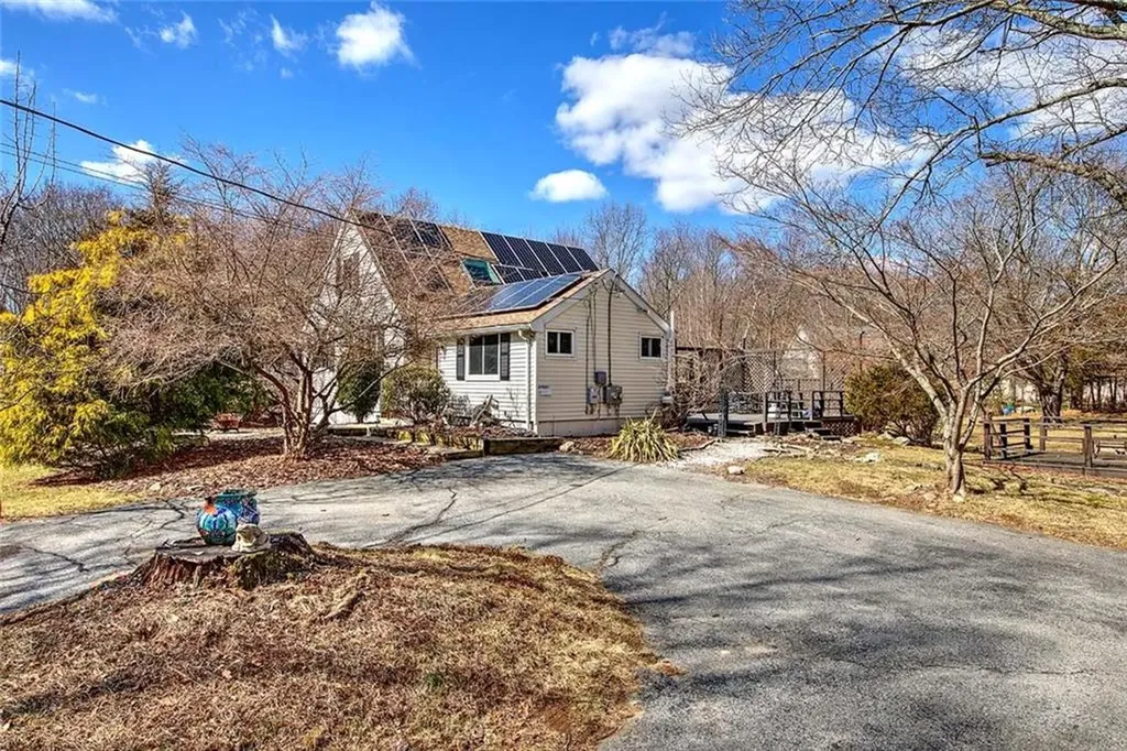 121 Jenckes Hill Road Lincoln RI 02865