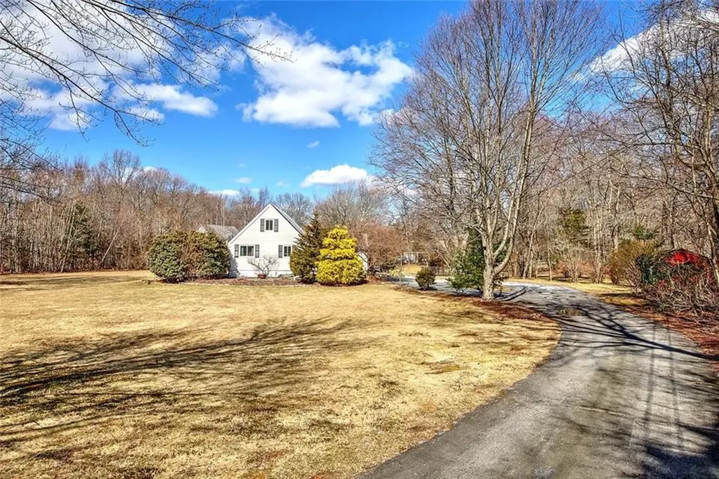 121 Jenckes Hill Road Lincoln RI 02865
