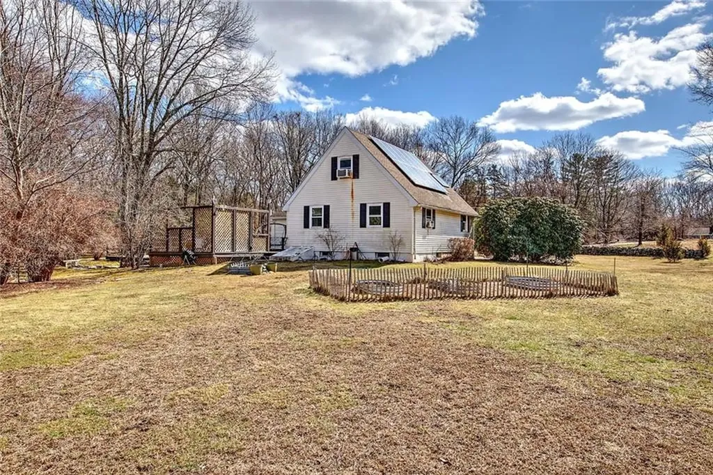 121 Jenckes Hill Road Lincoln RI 02865
