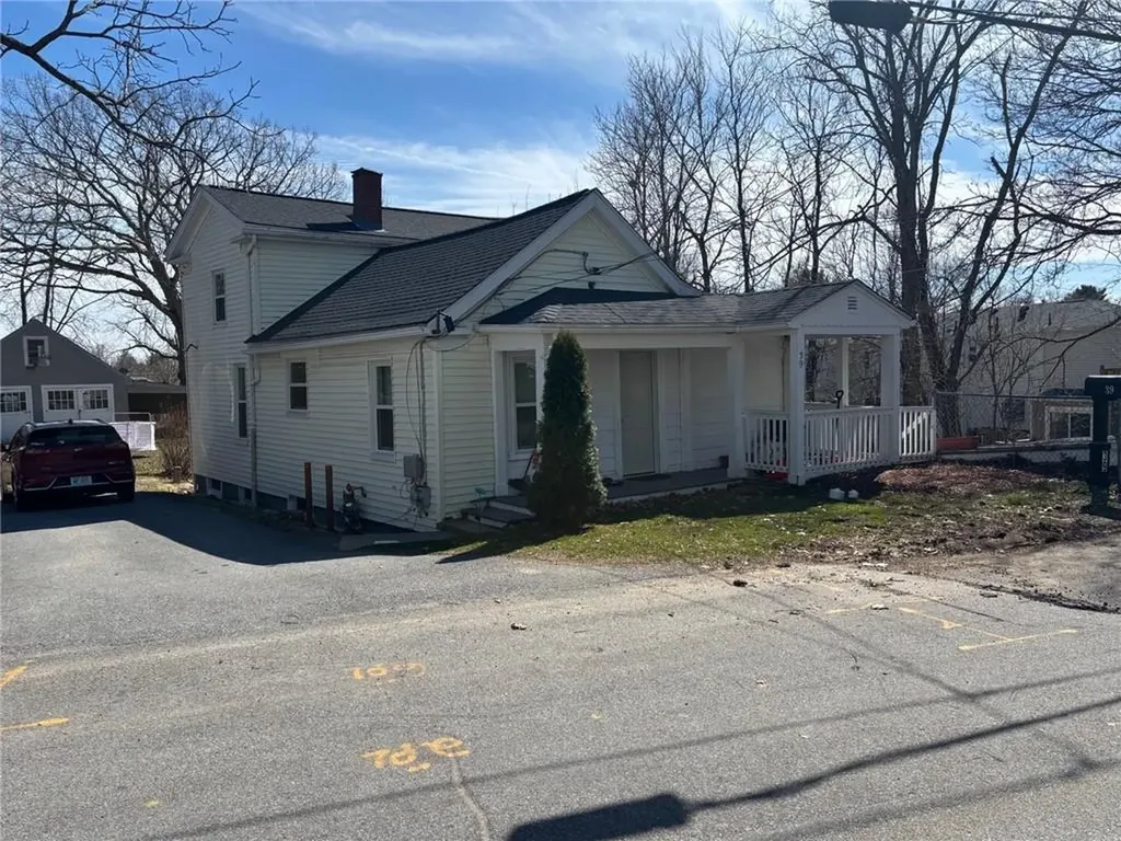 39 Kiley Street North Providence RI 02911