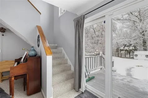 117 Moccasin Trail Cranston RI 02921