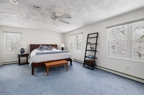 117 Moccasin Trail Cranston RI 02921