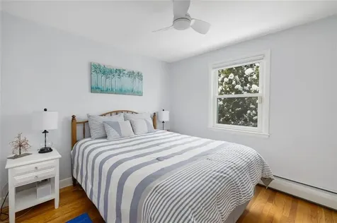 117 Moccasin Trail Cranston RI 02921