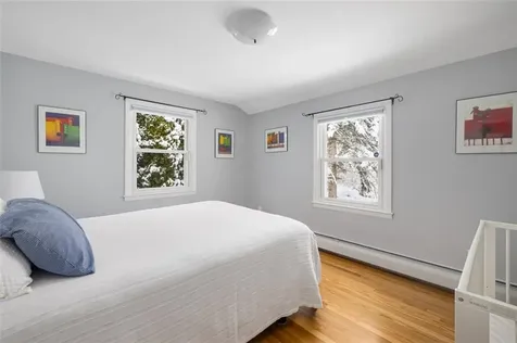 117 Moccasin Trail Cranston RI 02921